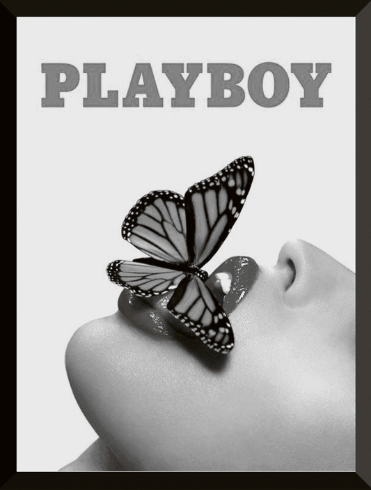 Playboy mariposa en los labios